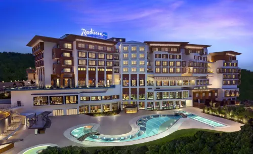Radisson Blu Hotel Spa Istanbul Tuzla Các khách sạn ở Sekerpinar Mahallesi