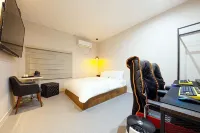 บูทีค เอเทิล โรงแรม - ที่มีสปา