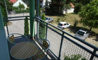 HoldLux Apartmanok