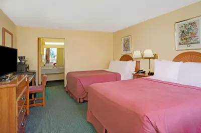 Days Inn by Wyndham Alexandria South Hotels in Mount Vernon
