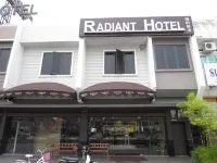 Radiant Hotel Hotels in Sitiawan