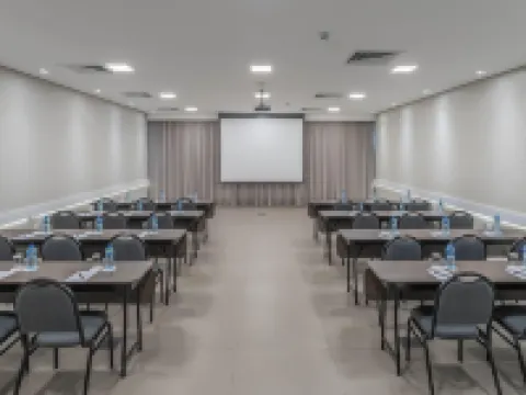 Hotel Deville Prime Cuiabá โรงแรมในกียาบา