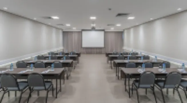 Hotel Deville Prime Cuiabá