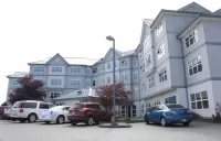 Quarterdeck Inn Port Hardy - Parkering