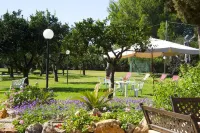Agriturismo Santa Chiara Отели в г. Alezio