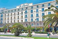 Hôtel le Royal Promenade des Anglais