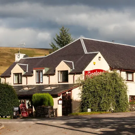 The Stronlossit Inn Các khách sạn ở Roybridge
