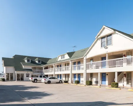 Motel 6 Fort Worth, TX - White Settlement Hotels in White Settlement