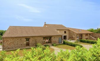 Spacious Holiday Home in Roussines with Private Pool