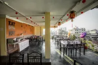 Golden Gate China Town Hotel - 3-Star