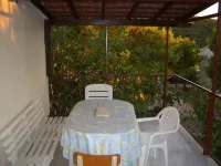Vis Apartments