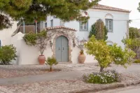 Mimoza Hotels in Spetses