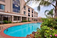 Holiday Inn Express & Suites Fairfield-North