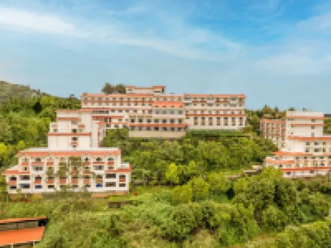 Sterling Ooty Elk Hill Hotels in Ooty