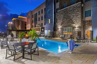 Staybridge Suites Portland by IHG - Parkplatz