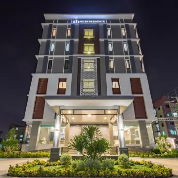Grand Inter Hotel Hotels near Wat Chetsadara