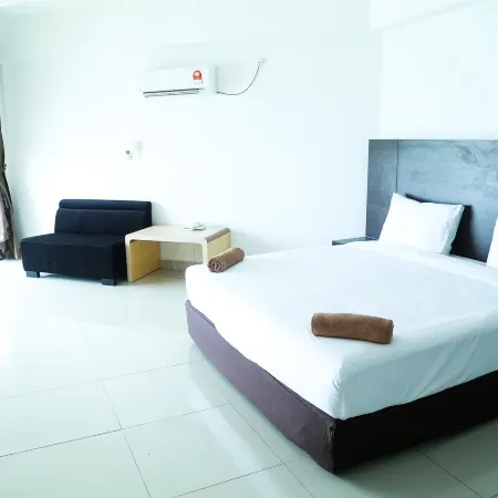 Marina Heights Resort