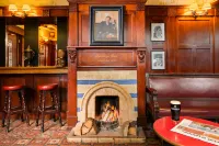 Arbutus Hotel