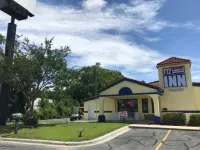 712 Inn Hotels in Carolina Forest