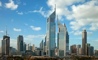 Park Apartments Dubai, An Edge by Rotana Hotel