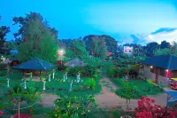 미셀 펜션 나비정원&원주민 마을 주변 호텔