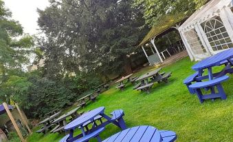 The Barge Inn