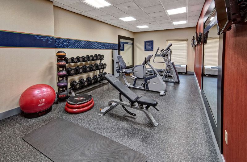 Hampton Inn Houston-Baytown photo 2