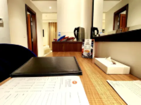 ベストウェスタン プレミア ホテル ガルバーグ ラホール ラホールのホテル