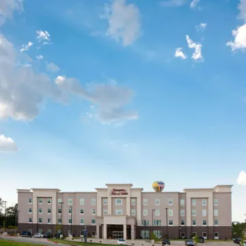 Hampton Inn & Suites Denison