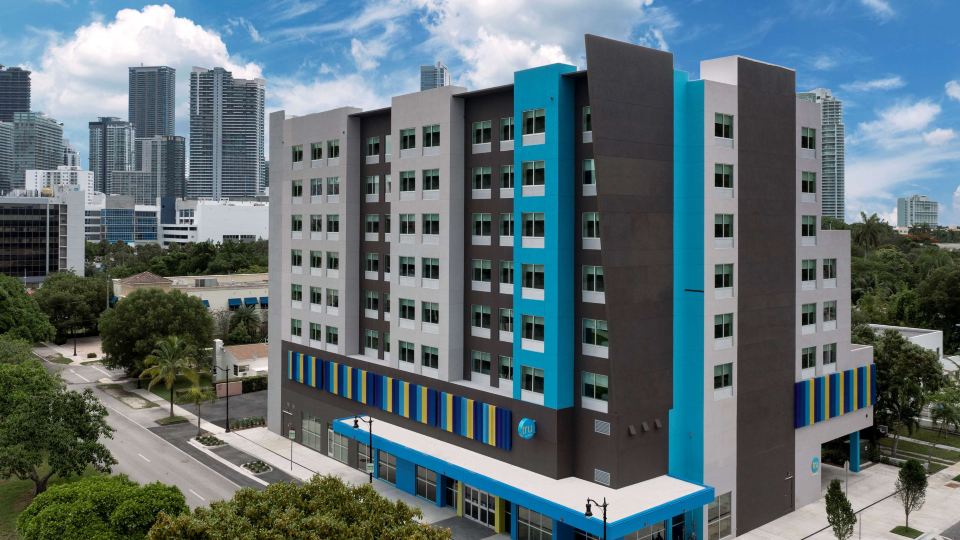 Tru by Hilton Miami West Brickell