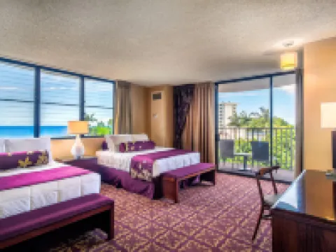 Hilo Hawaiian Hotel, Trademark Collection by Wyndham ヒロのホテル
