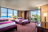 Hilo Hawaiian Hotel, Trademark Collection by Wyndham