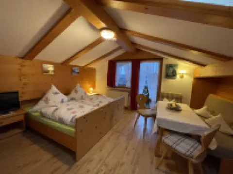 Fricken ファルハントのホテル