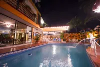 Idéal Villa Hôtel - piscine