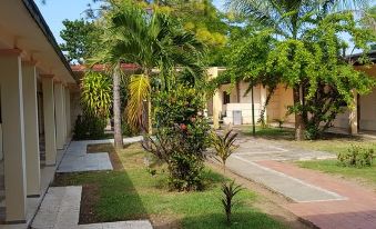 Hotel Rancho El Tesoro