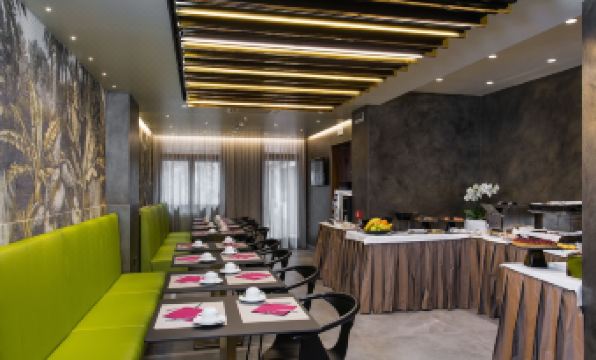 5. 베니스 마조르 ..