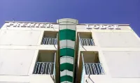 Premier Lodge Các khách sạn ở 