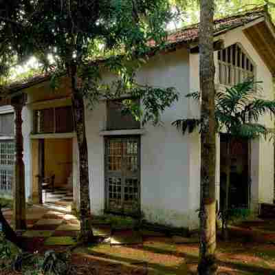 Lunuganga Estate Hotel Exterior