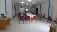 Salina Hotel Syariah Hotels in Buduran
