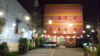 Hotel Srikandi Bandara Yogyakarta  호텔