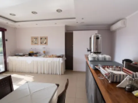 Christina Studios Hotels in Lygia