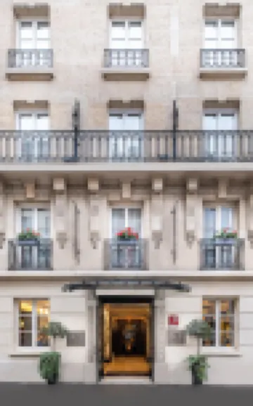 โรงแรมเลอมาร์คีส์ บายอินวูด โฮเทลส์ โรงแรมใกล้หอไอเฟล