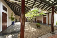 APA Villa Thalpe فنادق في Talpe