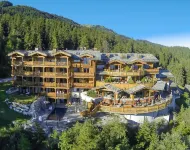 LeCrans Hotels in Lens VS