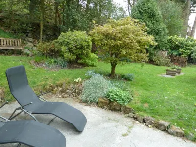 Bronfelin & Troed-y-Rhiw Holiday Cottage