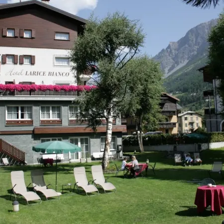 Hotel Larice Bianco