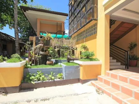 Bamboo Beach Resort & Restaurant