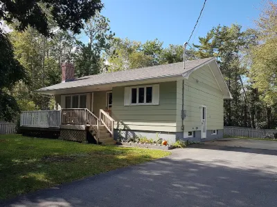 Roseway River Cottages Các khách sạn ở Shelburne