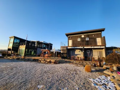 Yeoncheon Flathouse Pension (5 Minutes from the 5th Division to the 28th Division)