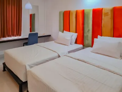 Sans Hotel Grand Sabaraya Cikampek Các khách sạn ở Karawang